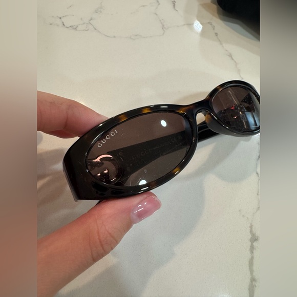 Gucci Sunglasses GUCCI GG1661S - Picture 2 of 8